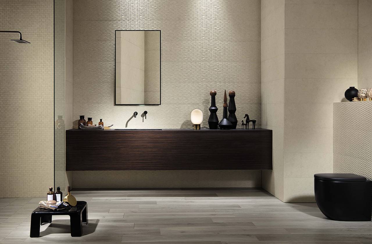 Room view Bathroom, created with tiles from the collection: LUMINA STONE – Beige, Grey