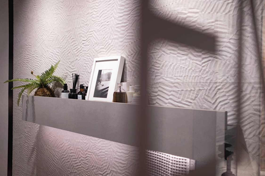 Imagen de ambiente , realizada con baldosas de la colección: BLOOM – BLANCO