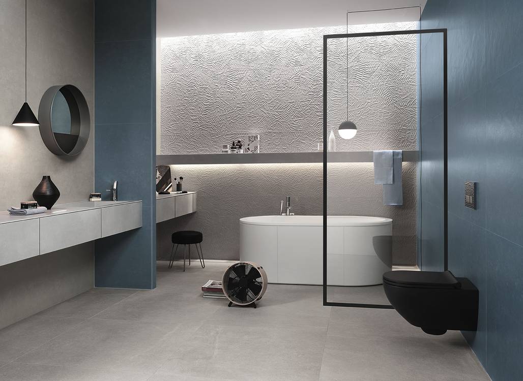 Imagen de ambiente Baño, realizada con baldosas de la colección: BLOOM – Blu, GRIS