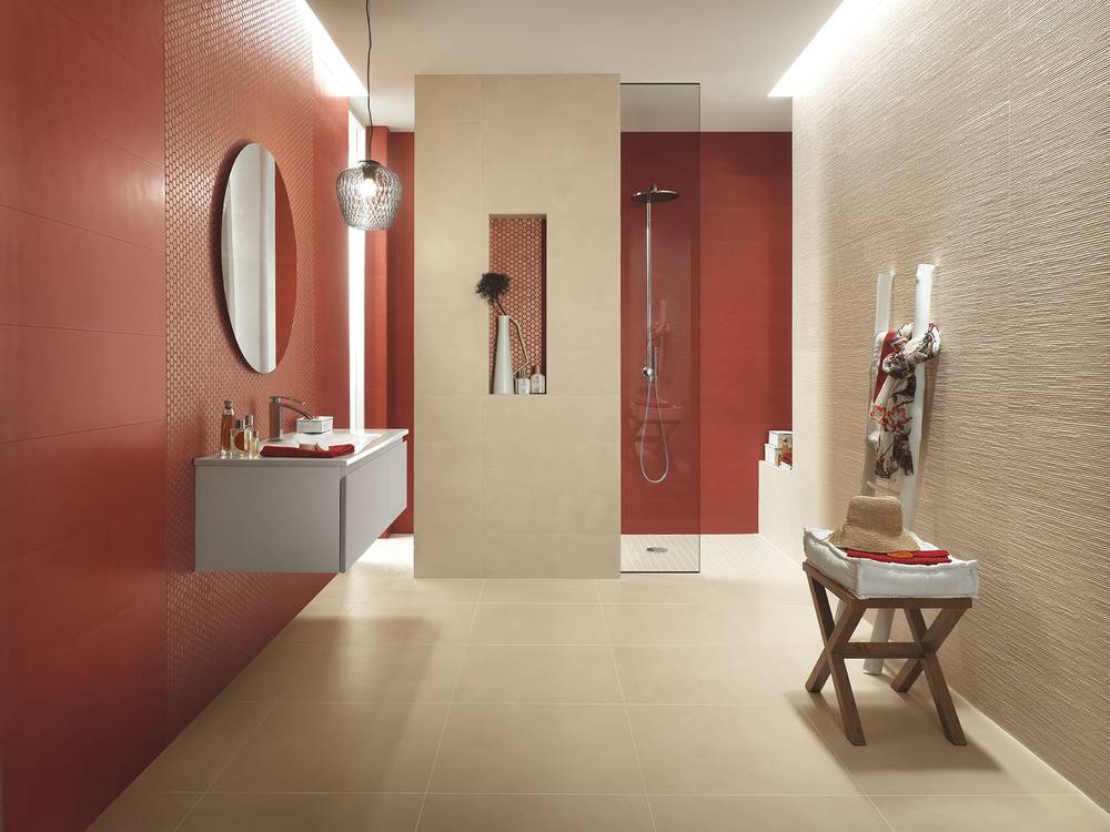 Imagen de ambiente Baño, realizada con baldosas de la colección: COLOR LINE – Rojo, BEIGE