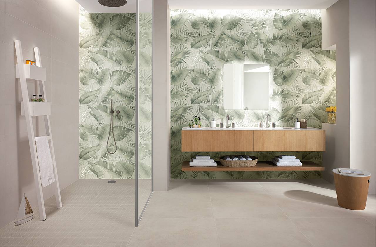 Room view Bathroom, created with tiles from the collection: DECO&MORE – White, Green