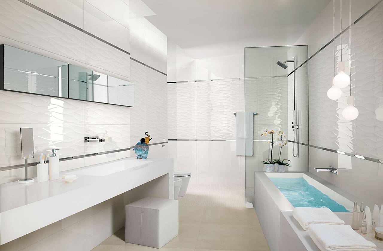 Room view Bathroom, created with tiles from the collection: LUMINA 25x75 – White