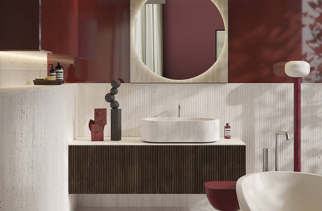 Room view Bathroom, created with tiles from the collection: MATERIA BRILLANTE – Red-Pink