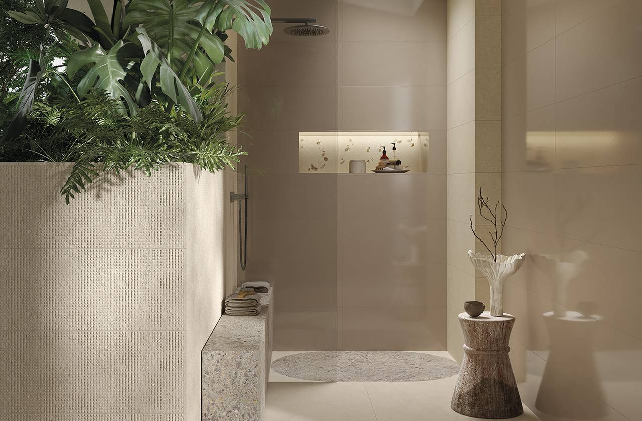 Room view Bathroom, created with tiles from the collection: MATERIA PURA wall tiles 30,5x91,5 – Grey, Beige