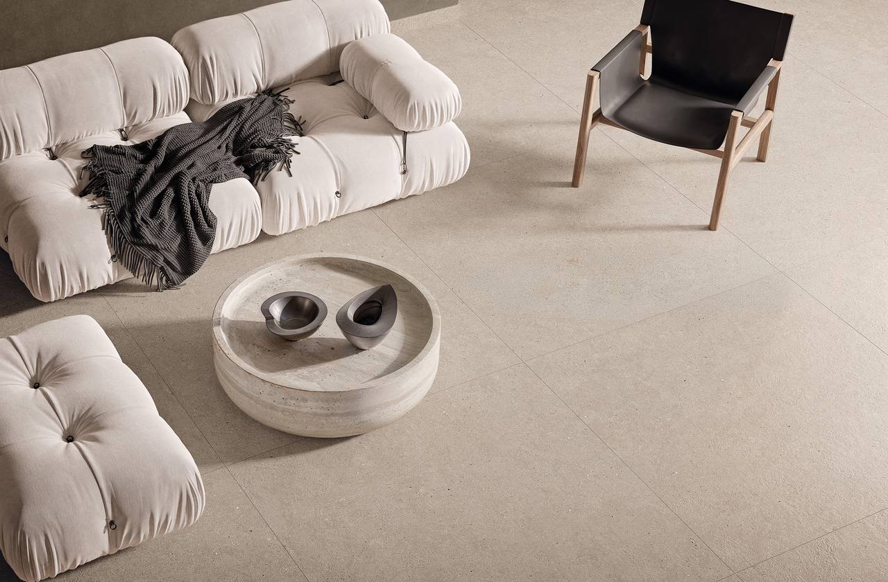 Room view House, created with tiles from the collection: MATERIA PURA porcelain tiles – Grey