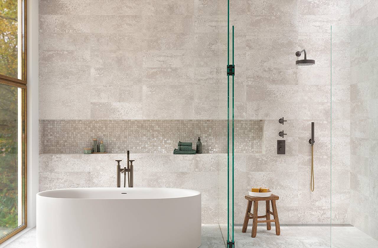 Room view Bathroom, created with tiles from the collection: OXIDE – White