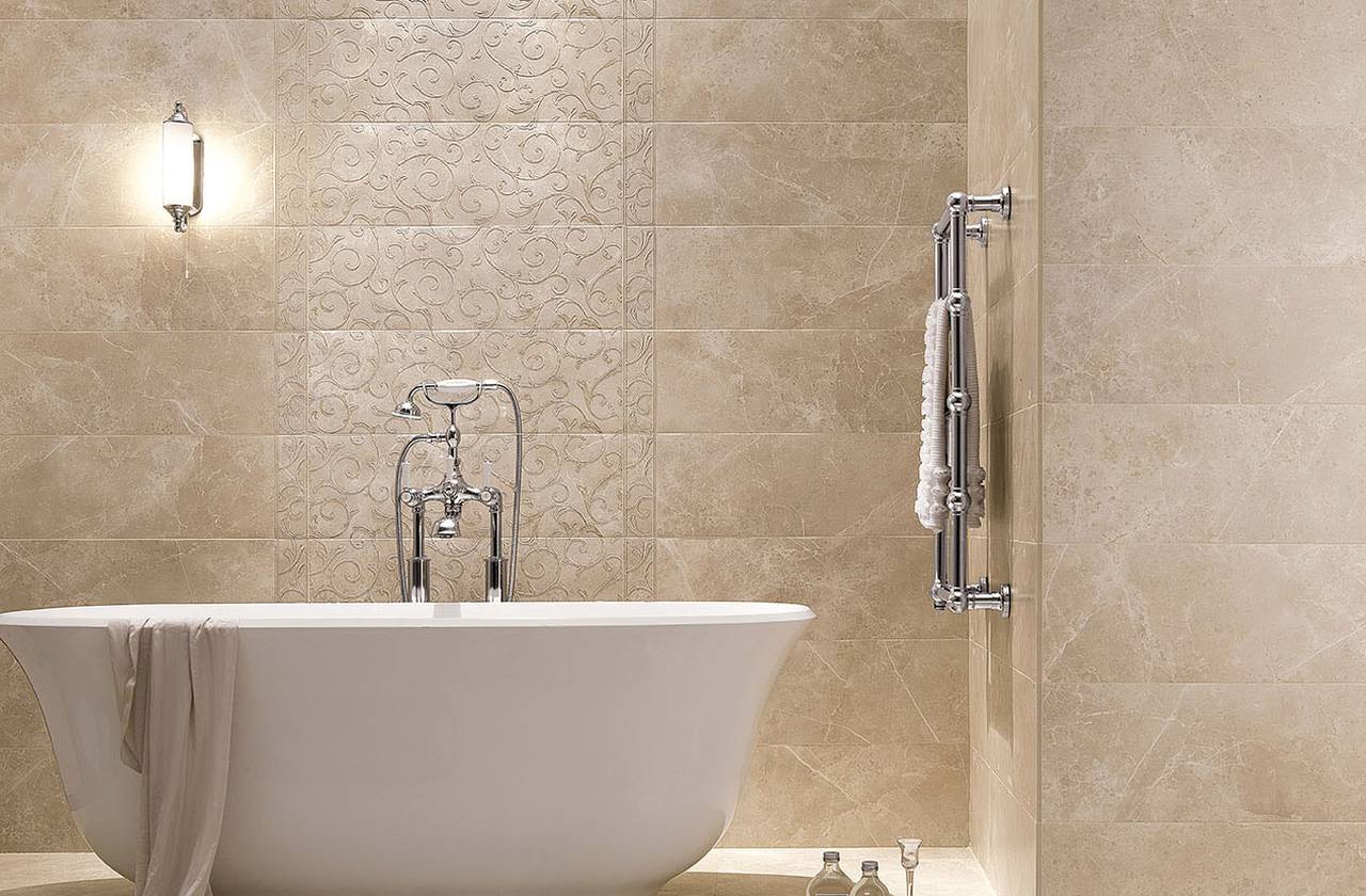 Room view Bathroom, created with tiles from the collection: ROMA – Beige