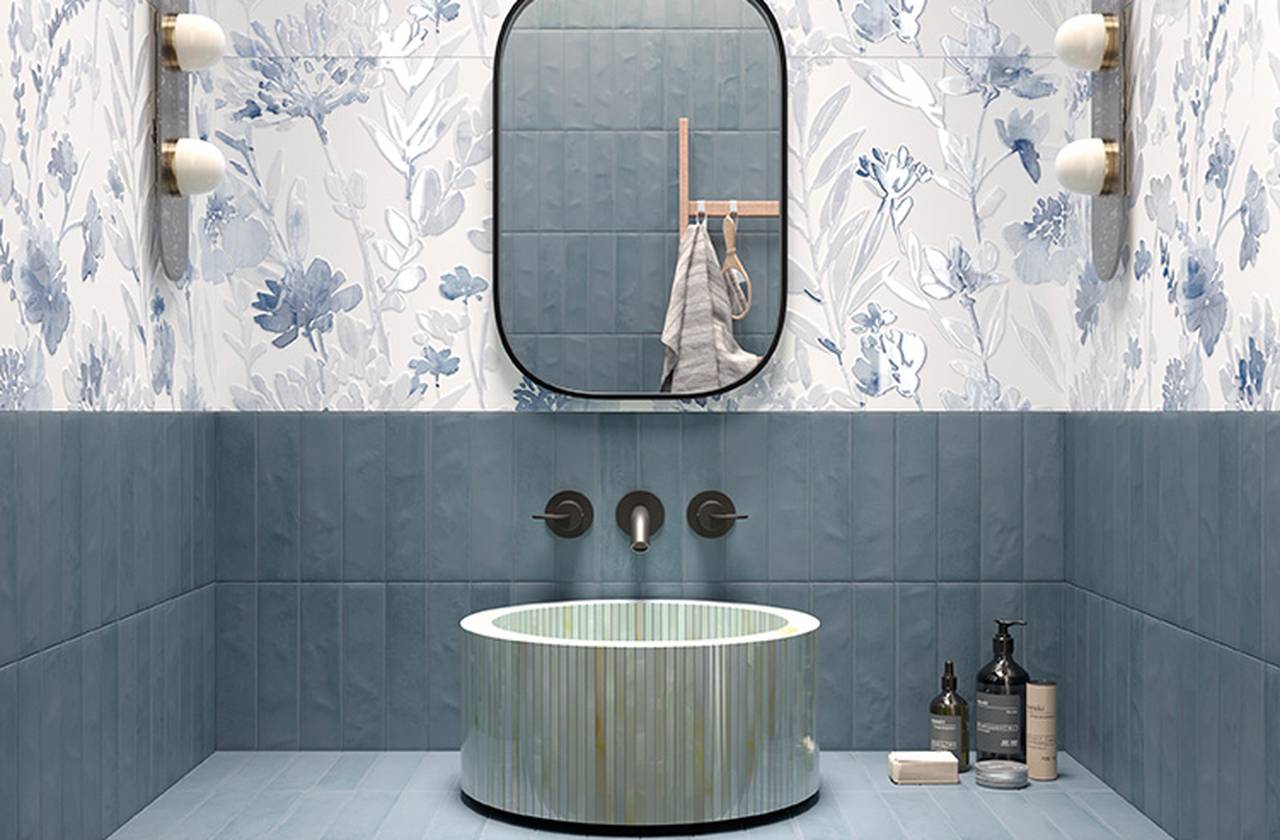 Room view Bathroom, created with tiles from the collection: STILL – White, Other