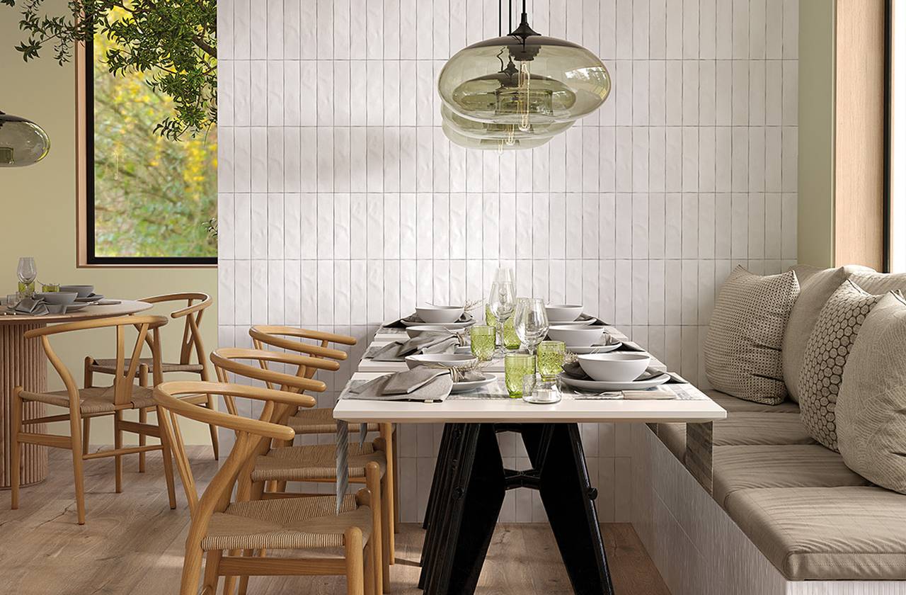 Интерьер контракт, оформленный плиткой из коллекции: ROOTS – СЕРЫЙ