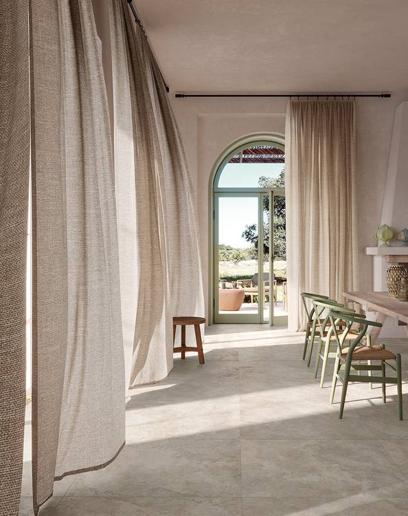Imagen de ambiente House, realizada con baldosas de la colección: VENTO DEL SUD – BROWN
