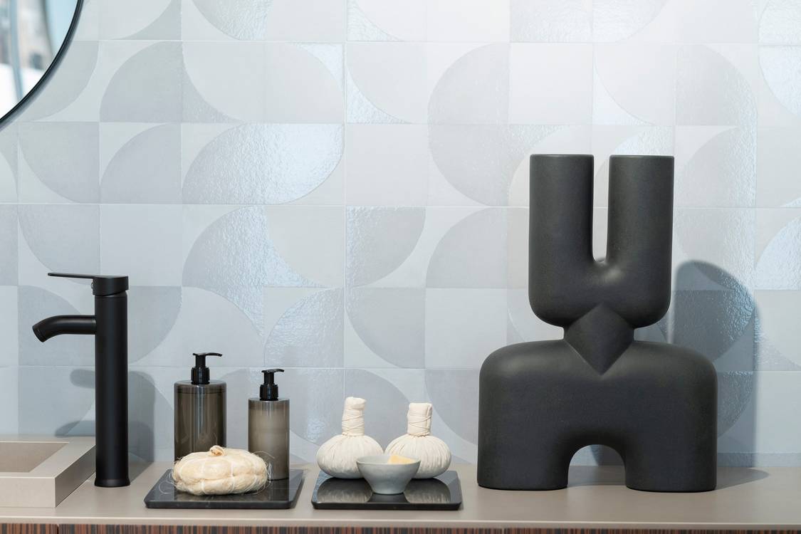 Imagen de ambiente , realizada con baldosas de la colección: MAT&MORE – Azzurro