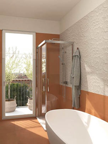 Image du projet de salle de bains de forme Rectangulaire, réalisée avec des carreaux de sol SUMMER et carreaux muraux LUMINA SAND ART, SUMMER