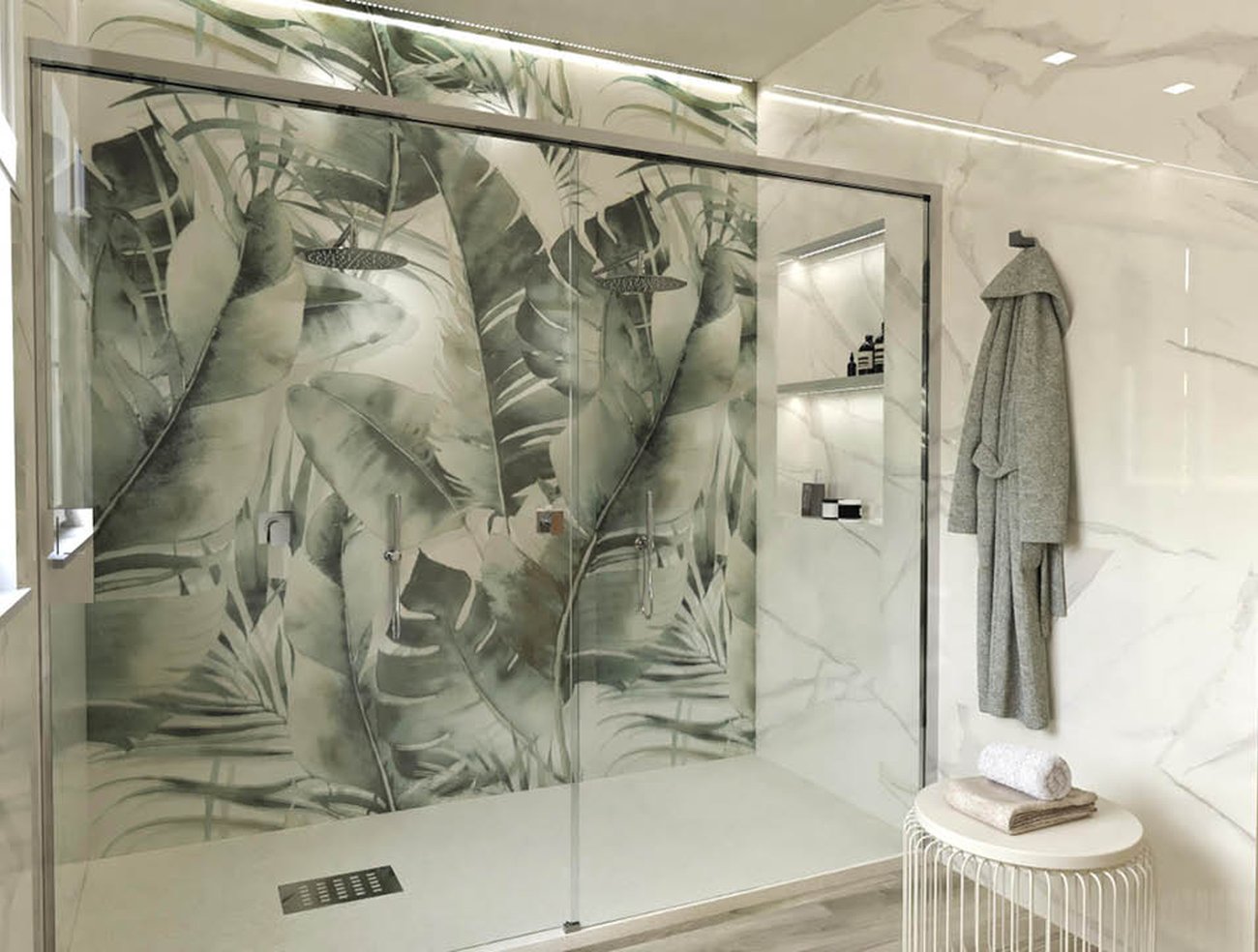 Bathroom design image in Rectangular shape, created with floor tiles FAPNEST and wall tiles ROMA DIAMOND, BLOOM