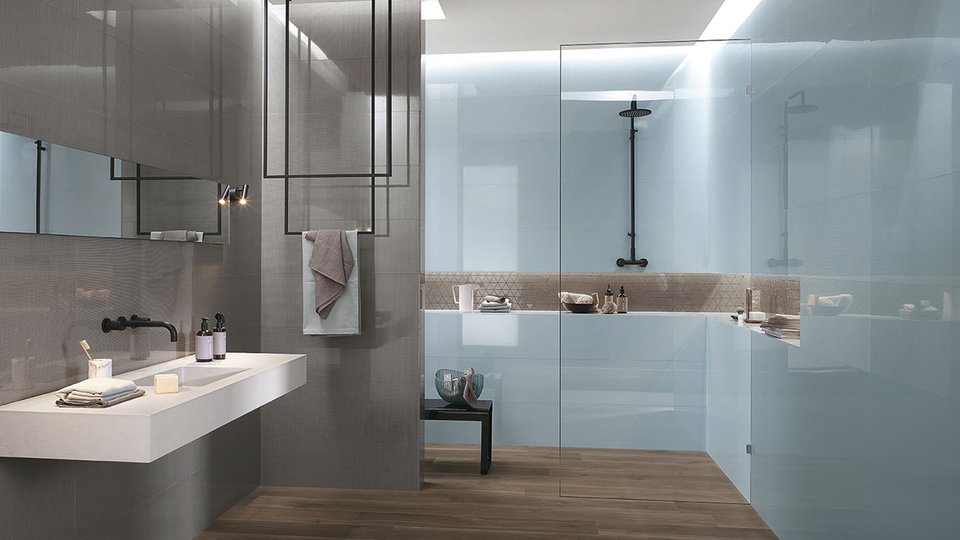 How to clean bathroom tiles