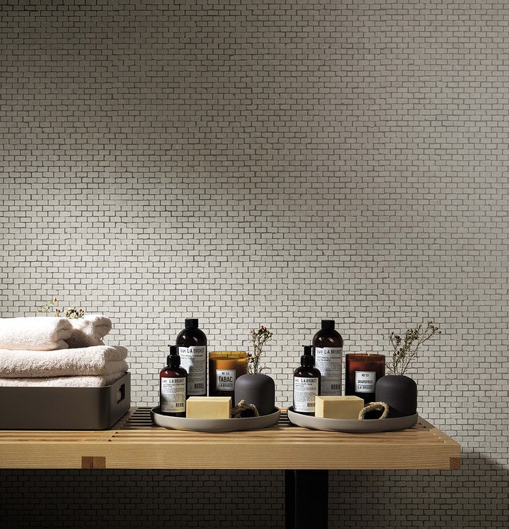 Room view , created with tiles from the collection: LUMINA STONE – Grey