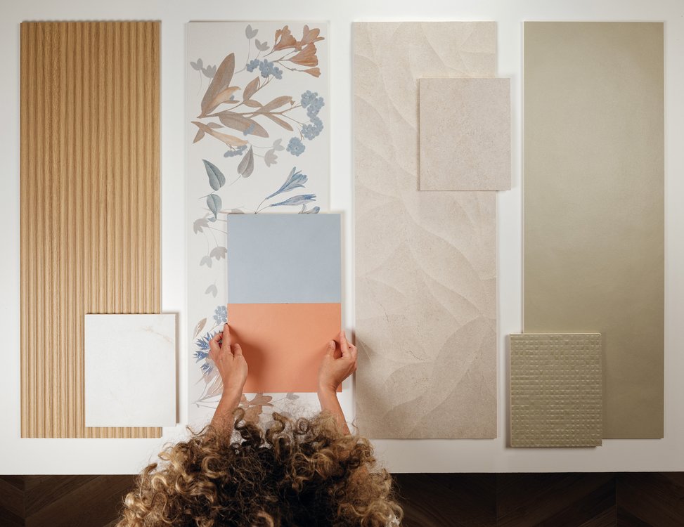 Immagine ambiente , realizzato con piastrelle della collezione: OLTRE IL COLORE - Altri, Bianco