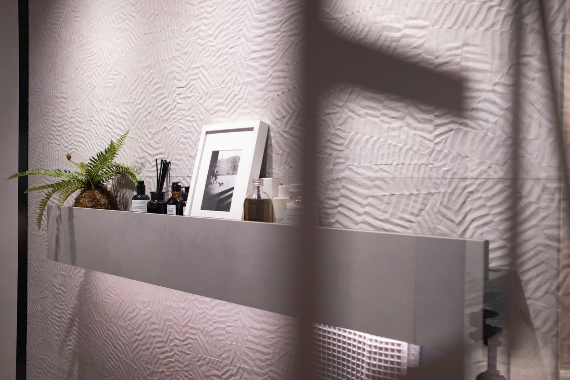 Room view , created with tiles from the collection: BLOOM – White