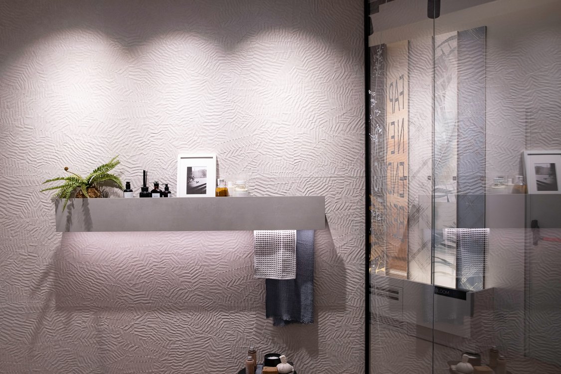 Room view , created with tiles from the collection: BLOOM – White