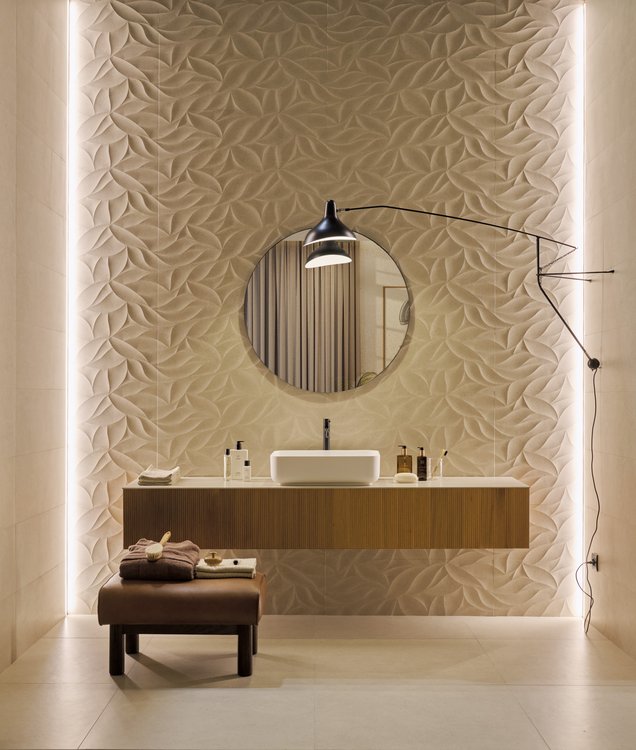 Room view Bathroom, created with tiles from the collection: OLTRE LA PIETRA – Beige