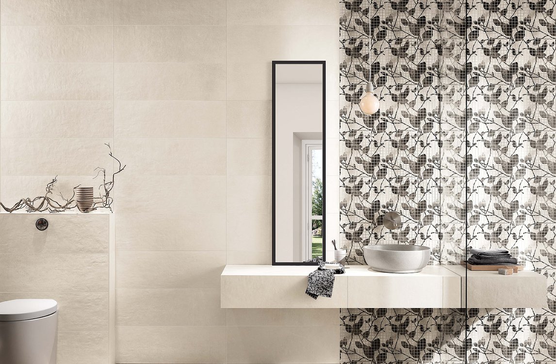 Room view Bathroom, created with tiles from the collection: MAKU – White