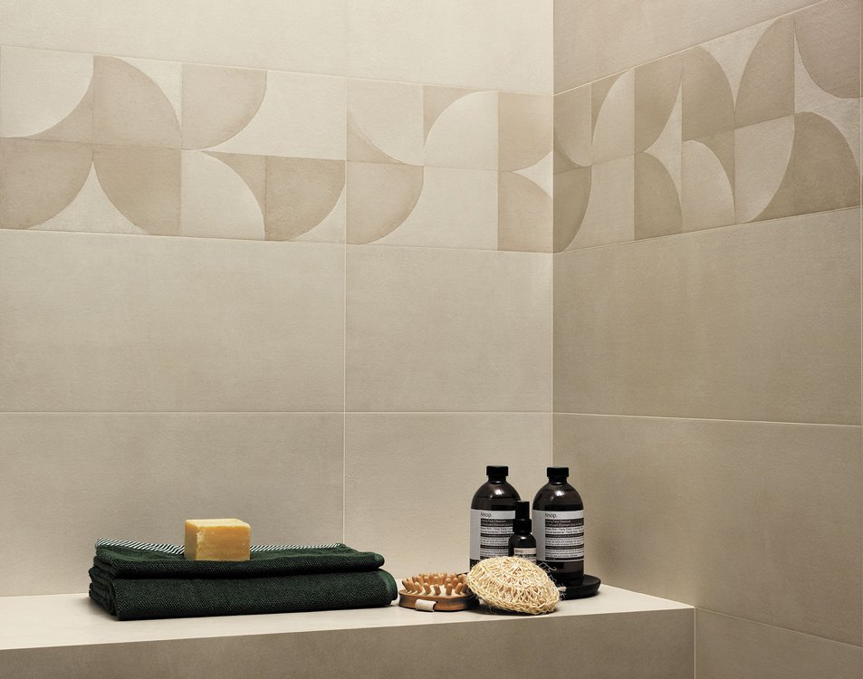 Imagen de ambiente , realizada con baldosas de la colección: MAT&MORE – BEIGE