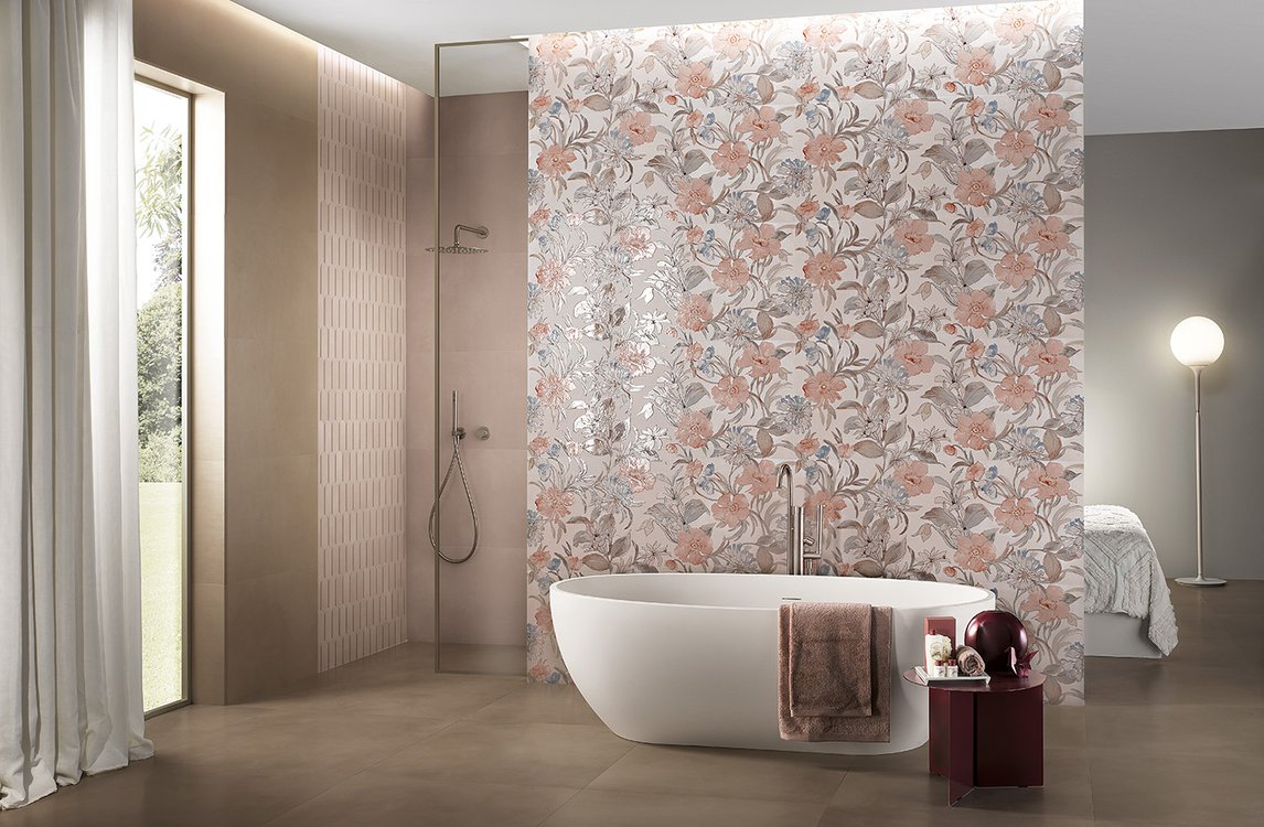 Room view Bathroom, created with tiles from the collection: MILANO MOOD – Red-Pink, Beige