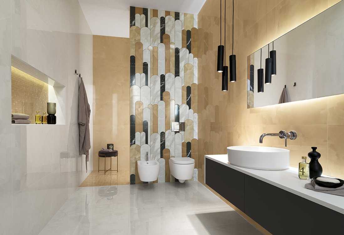 Room view Bathroom, created with tiles from the collection: ROMA GOLD – White, Beige