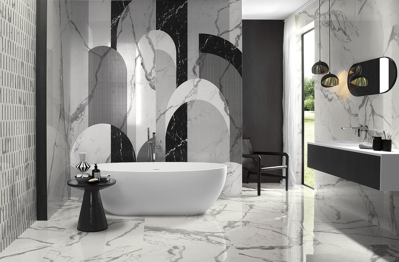Room view Bathroom, created with tiles from the collection: ROMA GOLD – Black, White ROMA GOLD