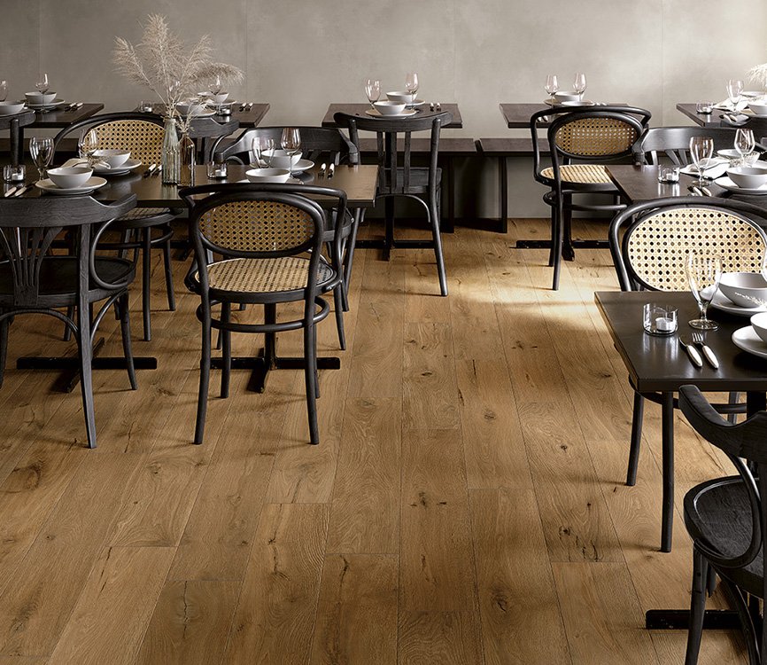 Room view Contract, created with tiles from the collection: ROOTS – Beige