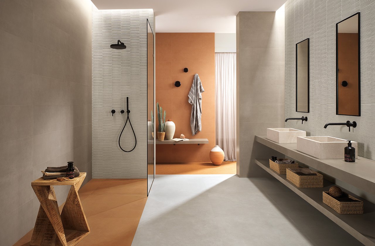 Image d'ambiance Salle de bain, réalisée avec des carreaux de la collection : SUMMER – Gris, Ocra, Marron SUMMER