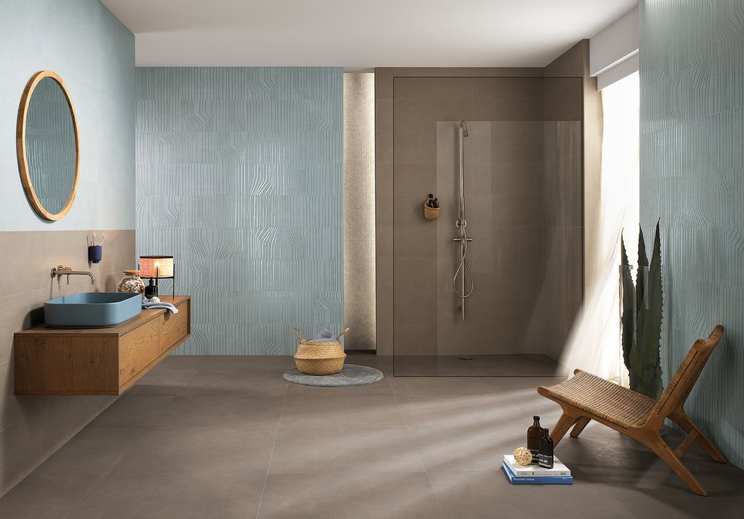 Room view Bathroom, created with tiles from the collection: SUMMER – Brown, Light Blue, Grey