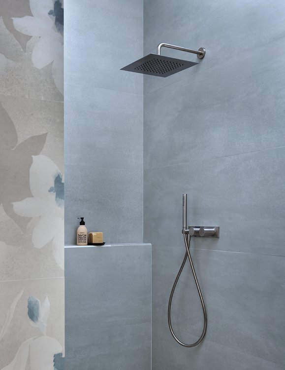 Room view , created with tiles from the collection: YLICO – Light Blue, Grey